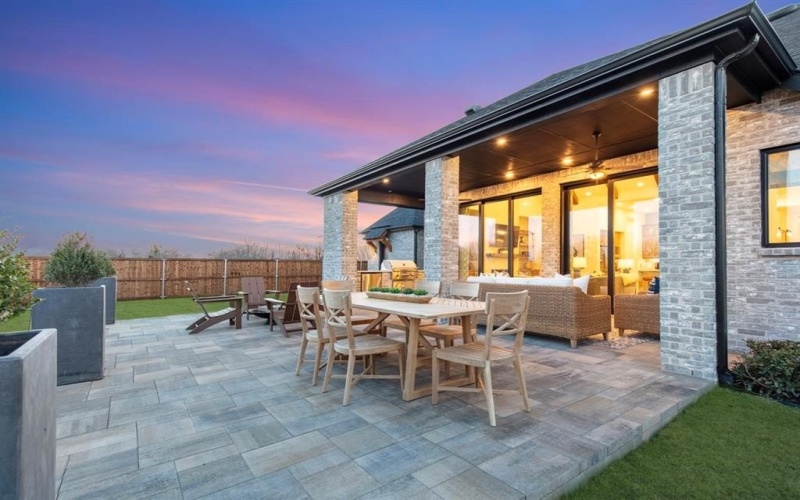 2711 Fawnwood Court, Sherman, TX 75092, 4 Habitaciones Habitaciones , ,3 BañosBaños,Residential,En Venta,2711 Fawnwood Court,0,21224546