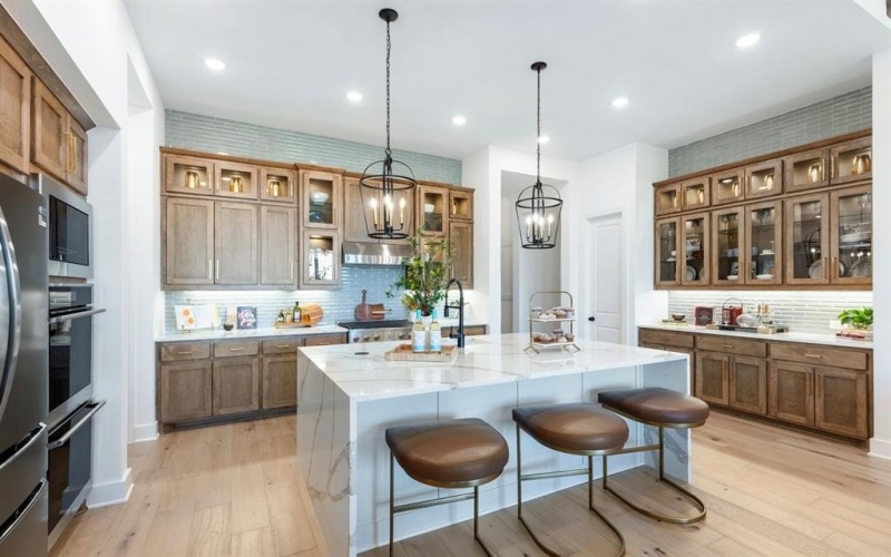 2711 Fawnwood Court, Sherman, TX 75092, 4 Habitaciones Habitaciones , ,3 BañosBaños,Residential,En Venta,2711 Fawnwood Court,0,21224546