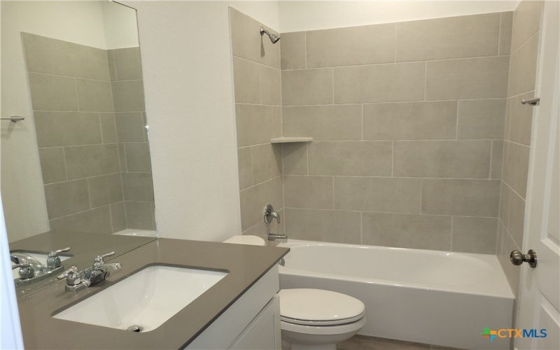 1233 Fox Wing Way, New Braunfels, TX 78132, 4 Bedrooms Bedrooms, ,3 BathroomsBathrooms,Residential,For Sale,1233 Fox Wing Way,0,609139