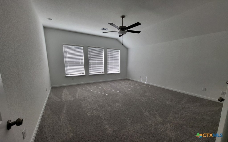 1233 Fox Wing Way, New Braunfels, TX 78132, 4 Bedrooms Bedrooms, ,3 BathroomsBathrooms,Residential,For Sale,1233 Fox Wing Way,0,609139