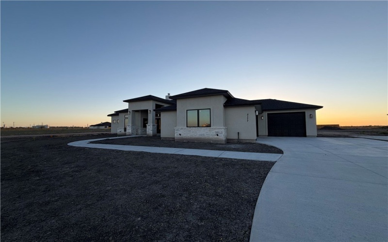 2177 London Ranch Drive, Corpus Christi, TX 78415, 4 Bedrooms Bedrooms, ,3 BathroomsBathrooms,Residential,For Sale,2177 London Ranch Drive,0,469280