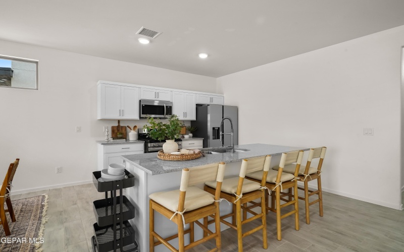 13901 Summer Wave Avenue, El Paso, TX 79928, 3 Bedrooms Bedrooms, ,1 BathroomBathrooms,Residential,For Sale,13901 Summer Wave Avenue,0,941341