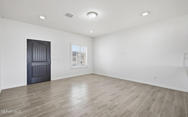 13905 Summer Wave Avenue, El Paso, TX 79928, 3 Bedrooms Bedrooms, ,1 BathroomBathrooms,Residential,For Sale,13905 Summer Wave Avenue,0,941342