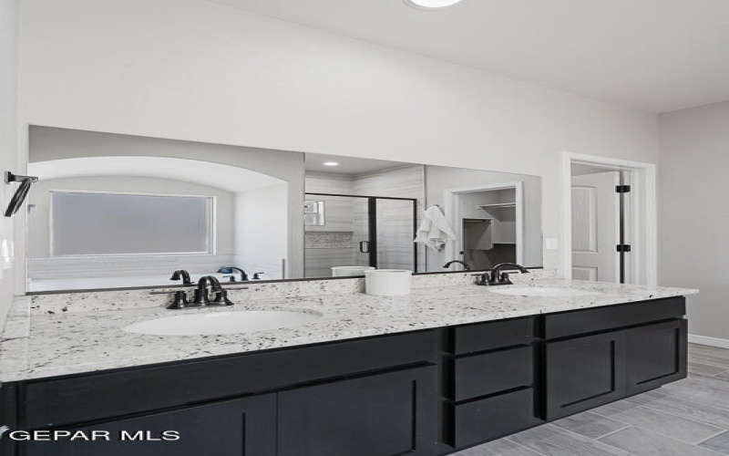 712 Cedarwood Avenue, El Paso, TX 79928, 3 Bedrooms Bedrooms, ,2 BathroomsBathrooms,Residential,For Sale,712 Cedarwood Avenue,0,941357