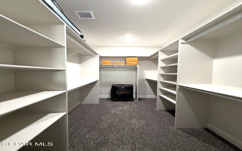 12364 BEN DOWELL Way, El Paso, TX 79934, 4 Bedrooms Bedrooms, ,2 BathroomsBathrooms,Residential,For Sale,12364 BEN DOWELL Way,0,941369