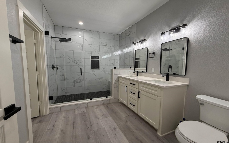 10184 Las Vegas, Tyler, TX 75704, 3 Bedrooms Bedrooms, ,2 BathroomsBathrooms,Residential,For Sale,10184 Las Vegas,0,26004556