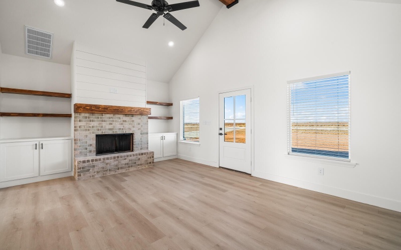 1713 County Road 5500, Lubbock, TX 79403, 3 Bedrooms Bedrooms, ,2 BathroomsBathrooms,Residential,For Sale,1713 County Road 5500,0,202562867