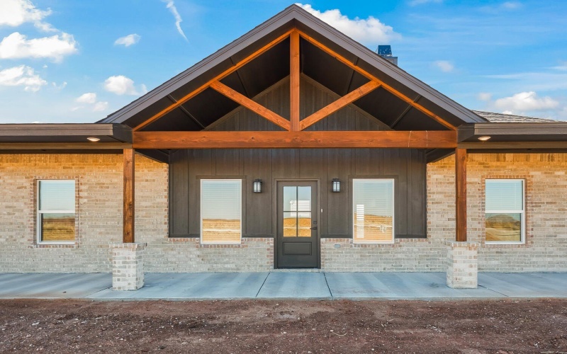 1713 County Road 5500, Lubbock, TX 79403, 3 Bedrooms Bedrooms, ,2 BathroomsBathrooms,Residential,For Sale,1713 County Road 5500,0,202562867