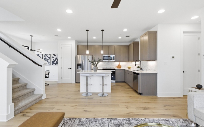 315 Holton Drive unit: 102, Austin, TX 78737, 3 Bedrooms Bedrooms, ,3 BathroomsBathrooms,Residential,For Sale,315 Holton Drive unit: 102,0,1953965