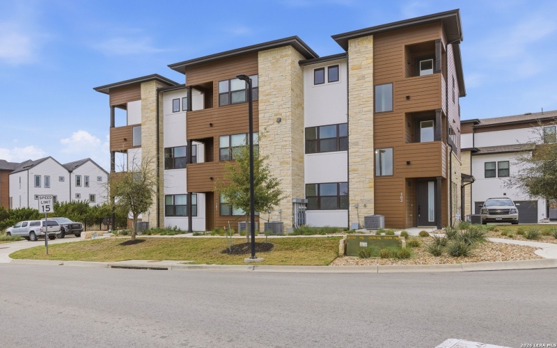 315 Holton Drive unit: 102, Austin, TX 78737, 3 Bedrooms Bedrooms, ,3 BathroomsBathrooms,Residential,For Sale,315 Holton Drive unit: 102,0,1953965