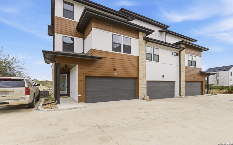 315 Holton Drive unit: 102, Austin, TX 78737, 3 Bedrooms Bedrooms, ,3 BathroomsBathrooms,Residential,For Sale,315 Holton Drive unit: 102,0,1953965