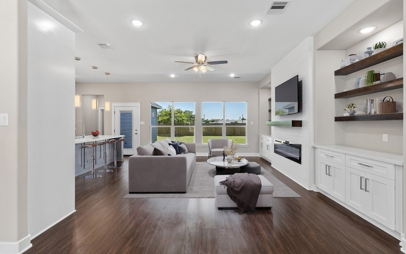 185 Oak Cluster Drive, Columbus, TX 78934, 4 Bedrooms Bedrooms, ,2 BathroomsBathrooms,Residential,For Sale,185 Oak Cluster Drive,0,155602