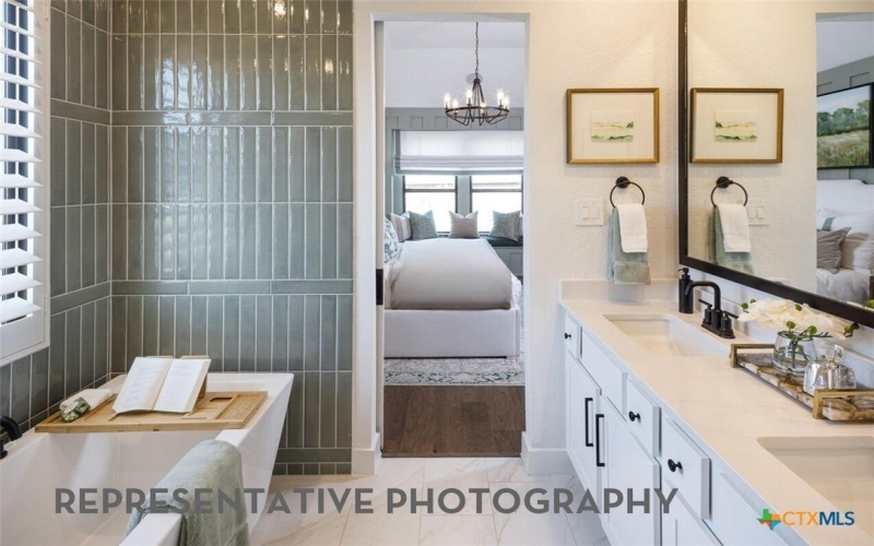 9505 Golden Lion Drive, Austin, TX 78744, 4 Bedrooms Bedrooms, ,3 BathroomsBathrooms,Residential,For Sale,9505 Golden Lion Drive,0,609216