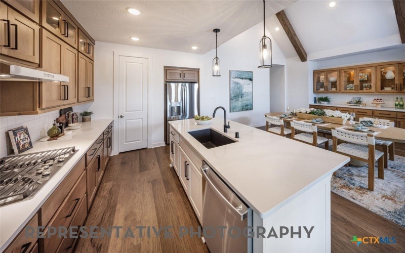 9505 Golden Lion Drive, Austin, TX 78744, 4 Bedrooms Bedrooms, ,3 BathroomsBathrooms,Residential,For Sale,9505 Golden Lion Drive,0,609216