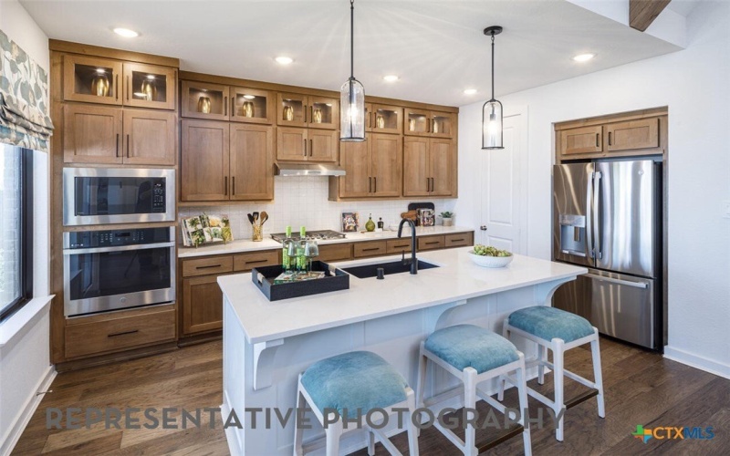 9505 Golden Lion Drive, Austin, TX 78744, 4 Bedrooms Bedrooms, ,3 BathroomsBathrooms,Residential,For Sale,9505 Golden Lion Drive,0,609216