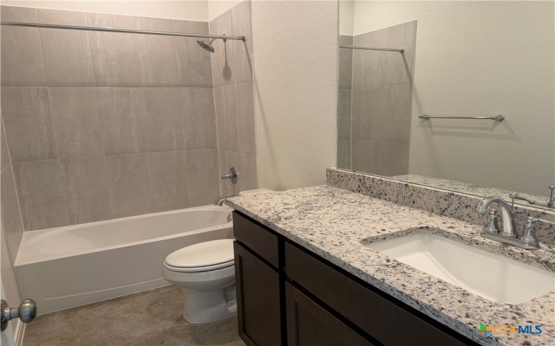 2011 Bear Grass Ridge Road unit: B, Temple, TX 76501, 3 Habitaciones Habitaciones , ,2 BañosBaños,Residential Multi Family,En Venta,2011 Bear Grass Ridge Road unit: B,0,609230
