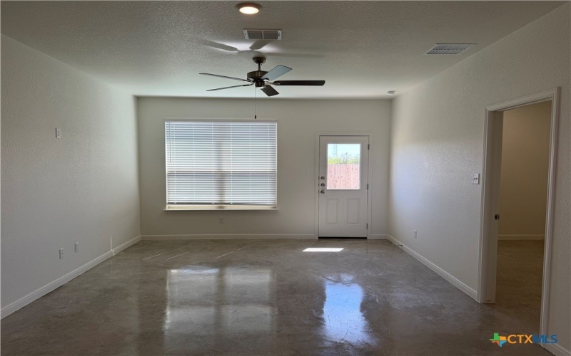 2011 Bear Grass Ridge Road unit: B, Temple, TX 76501, 3 Habitaciones Habitaciones , ,2 BañosBaños,Residential Multi Family,En Venta,2011 Bear Grass Ridge Road unit: B,0,609230