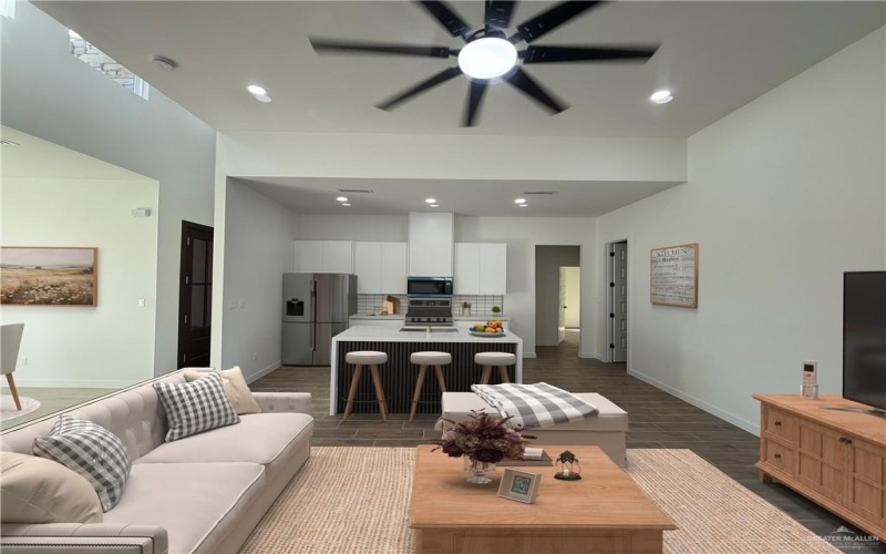 5909 N Playa Del Sol Street, Edinburg, TX 78542, 3 Bedrooms Bedrooms, ,2 BathroomsBathrooms,Residential,For Sale,5909 N Playa Del Sol Street,0,500459