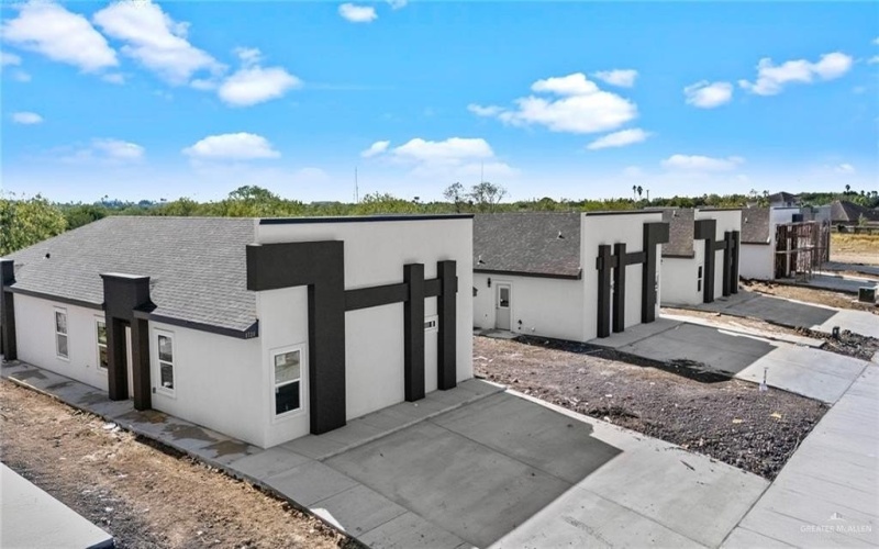 1717 Clinton Street, Harlingen, TX 78550, ,Residential Multi Family,For Sale,1717 Clinton Street,0,500573