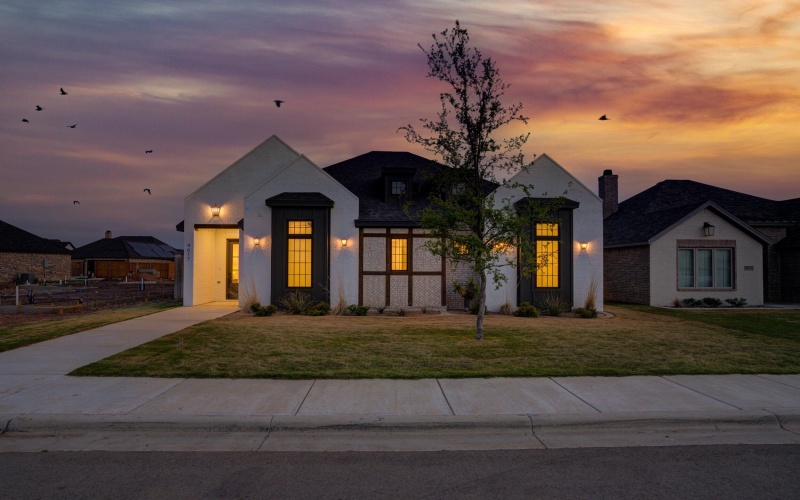 4617 138th Place, Lubbock, TX 79424, 4 Bedrooms Bedrooms, ,3 BathroomsBathrooms,Residential,For Sale,4617 138th Place,0,202604245