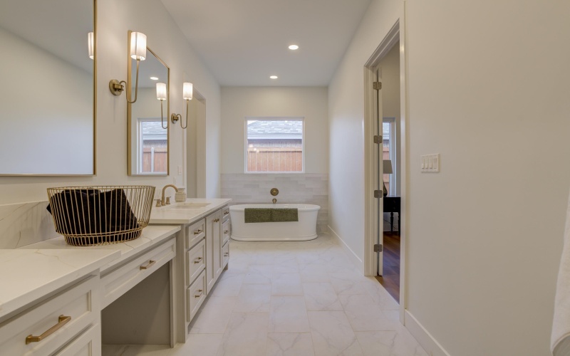 4617 138th Place, Lubbock, TX 79424, 4 Bedrooms Bedrooms, ,3 BathroomsBathrooms,Residential,For Sale,4617 138th Place,0,202604245