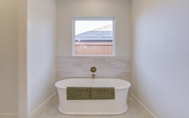 4617 138th Place, Lubbock, TX 79424, 4 Bedrooms Bedrooms, ,3 BathroomsBathrooms,Residential,For Sale,4617 138th Place,0,202604245