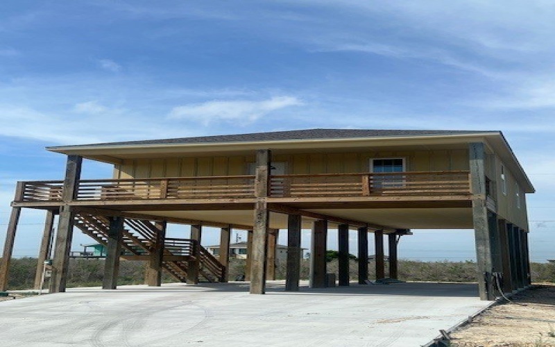 408 W Royal Oak Lane, Rockport, TX 78382, 3 Bedrooms Bedrooms, ,2 BathroomsBathrooms,Residential,For Sale,408 W Royal Oak Lane,0,474087