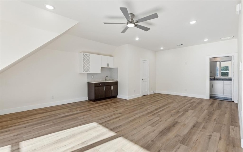 3710 Castle Drive, Rowlett, TX 75089, 6 Bedrooms Bedrooms, ,6 BathroomsBathrooms,Residential,For Sale,3710 Castle Drive,0,21180680