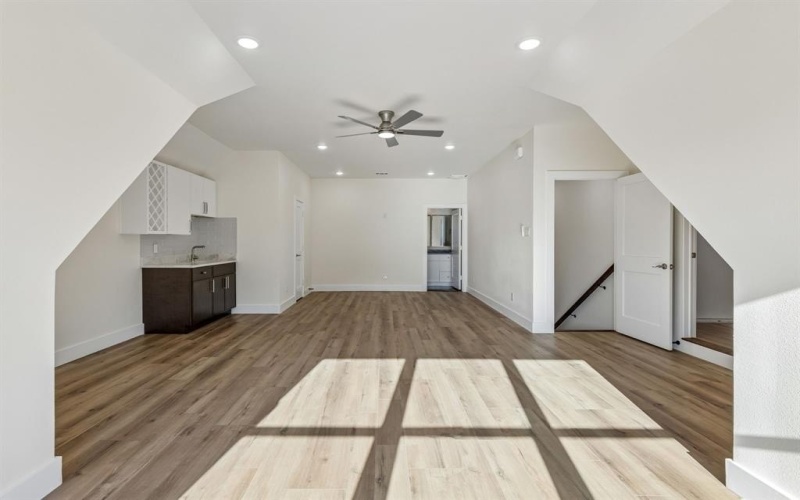 3710 Castle Drive, Rowlett, TX 75089, 6 Bedrooms Bedrooms, ,6 BathroomsBathrooms,Residential,For Sale,3710 Castle Drive,0,21180680