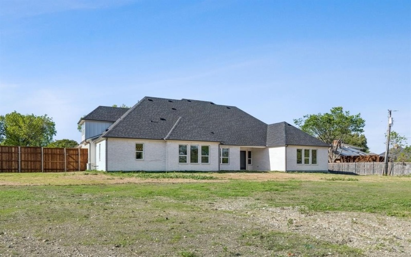 3710 Castle Drive, Rowlett, TX 75089, 6 Bedrooms Bedrooms, ,6 BathroomsBathrooms,Residential,For Sale,3710 Castle Drive,0,21180680