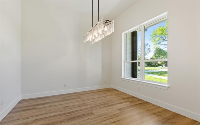 3710 Castle Drive, Rowlett, TX 75089, 6 Bedrooms Bedrooms, ,6 BathroomsBathrooms,Residential,For Sale,3710 Castle Drive,0,21180680