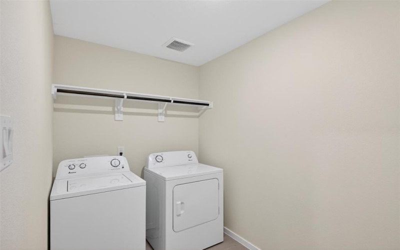 6201 Tilden Avenue, Pilot Point, TX 76258, 4 Bedrooms Bedrooms, ,2 BathroomsBathrooms,Residential,For Sale,6201 Tilden Avenue,0,21194170