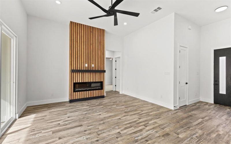 1107 Riverwood Road, Dallas, TX 75217, 4 Bedrooms Bedrooms, ,2 BathroomsBathrooms,Residential,For Sale,1107 Riverwood Road,0,21194417