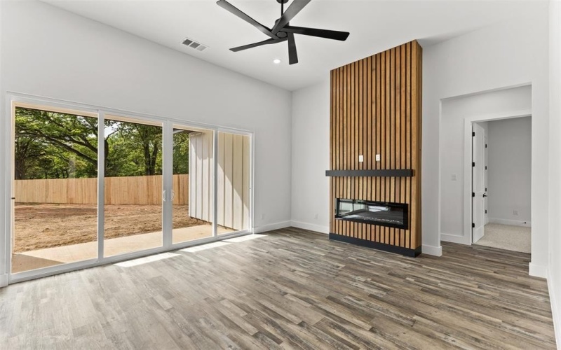 1107 Riverwood Road, Dallas, TX 75217, 4 Bedrooms Bedrooms, ,2 BathroomsBathrooms,Residential,For Sale,1107 Riverwood Road,0,21194417