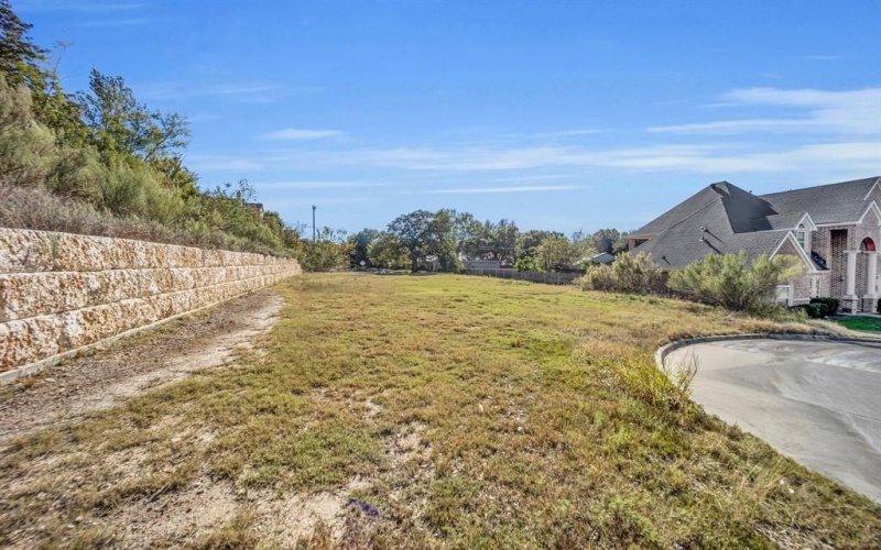 2000 Stone Canyon Court, Arlington, TX 76012, 4 Bedrooms Bedrooms, ,3 BathroomsBathrooms,Residential,For Sale,2000 Stone Canyon Court,0,21200827