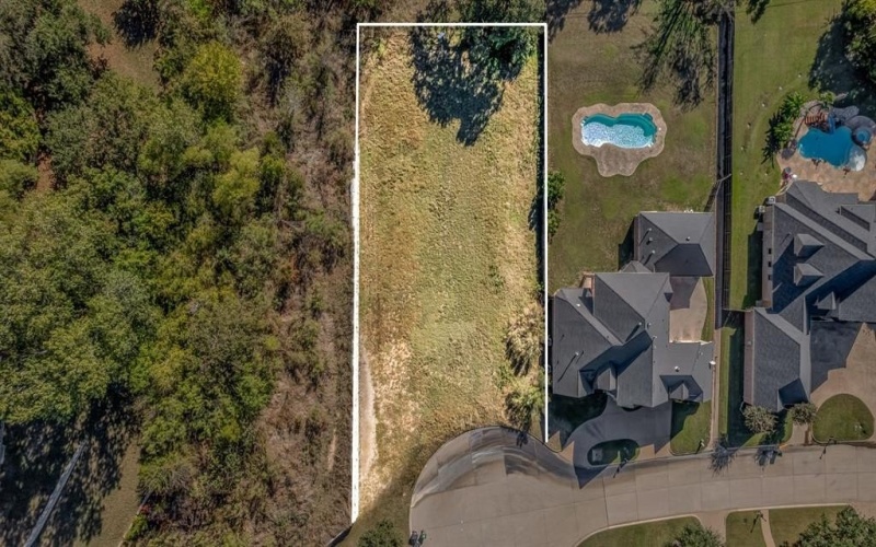 2000 Stone Canyon Court, Arlington, TX 76012, 4 Bedrooms Bedrooms, ,3 BathroomsBathrooms,Residential,For Sale,2000 Stone Canyon Court,0,21200827