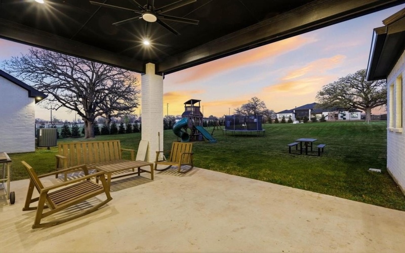 4304 Belle Drive, Flower Mound, TX 75022, 5 Habitaciones Habitaciones , ,6 BañosBaños,Residential,En Venta,4304 Belle Drive,0,21204862