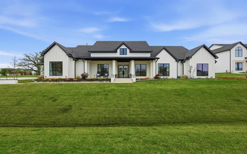 4304 Belle Drive, Flower Mound, TX 75022, 5 Habitaciones Habitaciones , ,6 BañosBaños,Residential,En Venta,4304 Belle Drive,0,21204862