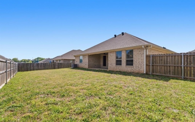 109 Hay Meadow Drive, Winona, TX 75792, 3 Bedrooms Bedrooms, ,2 BathroomsBathrooms,Residential,For Sale,109 Hay Meadow Drive,0,21216721