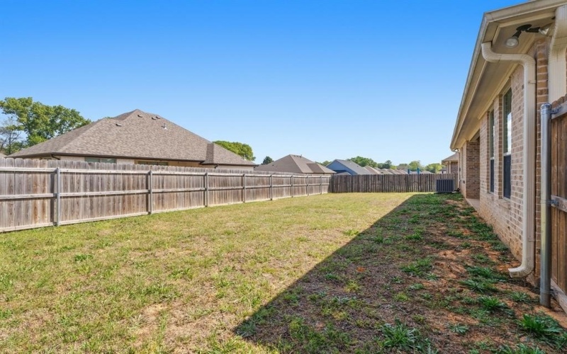 109 Hay Meadow Drive, Winona, TX 75792, 3 Bedrooms Bedrooms, ,2 BathroomsBathrooms,Residential,For Sale,109 Hay Meadow Drive,0,21216721