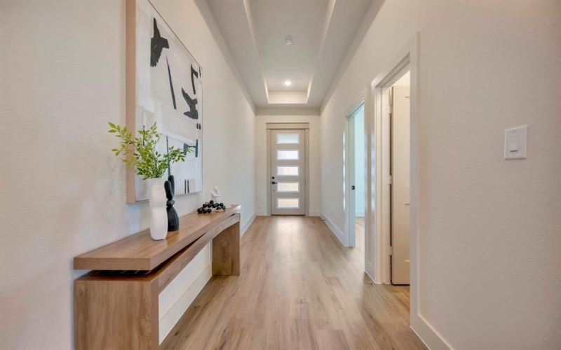 929 E Magnolia Avenue, Fort Worth, TX 76104, 4 Habitaciones Habitaciones , ,2 BañosBaños,Residential,En Venta,929 E Magnolia Avenue,0,21217035