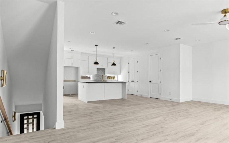 4711 Sylvester Street, Dallas, TX 75219, 8 Bedrooms Bedrooms, ,8 BathroomsBathrooms,Residential Multi Family,For Sale,4711 Sylvester Street,0,21218683