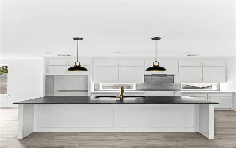 4711 Sylvester Street, Dallas, TX 75219, 8 Bedrooms Bedrooms, ,8 BathroomsBathrooms,Residential Multi Family,For Sale,4711 Sylvester Street,0,21218683