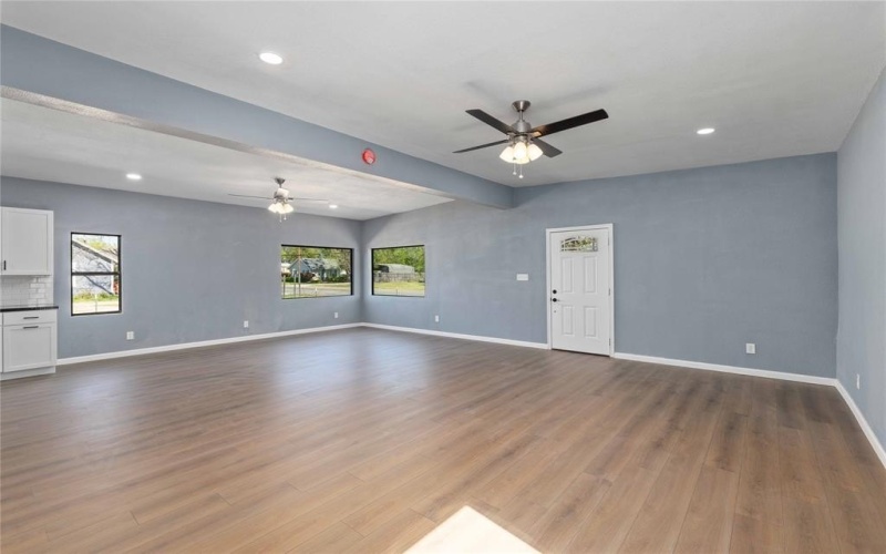 1111 Magnolia Street, Brownwood, TX 76801, 4 Habitaciones Habitaciones , ,2 BañosBaños,Residential,En Venta,1111 Magnolia Street,0,21220429