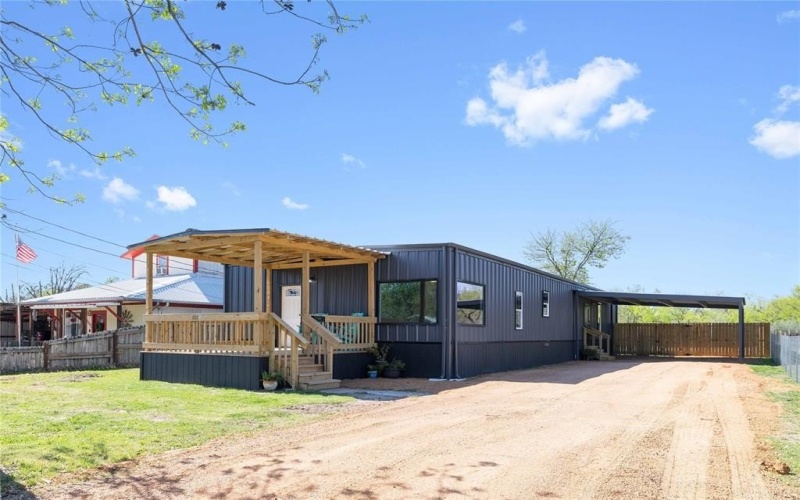 1111 Magnolia Street, Brownwood, TX 76801, 4 Habitaciones Habitaciones , ,2 BañosBaños,Residential,En Venta,1111 Magnolia Street,0,21220429