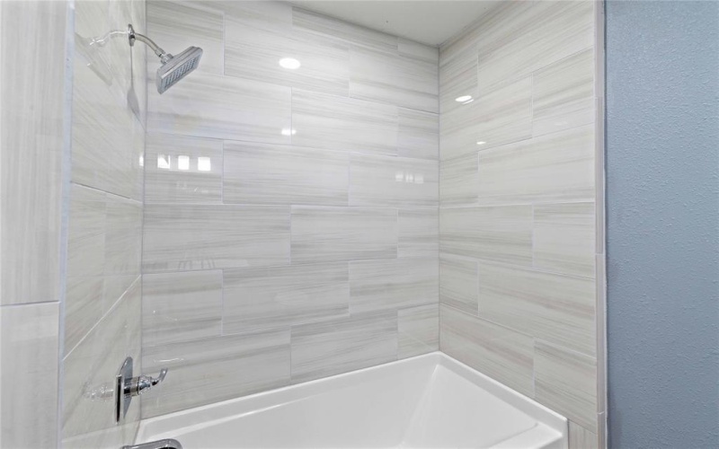 1111 Magnolia Street, Brownwood, TX 76801, 4 Habitaciones Habitaciones , ,2 BañosBaños,Residential,En Venta,1111 Magnolia Street,0,21220429