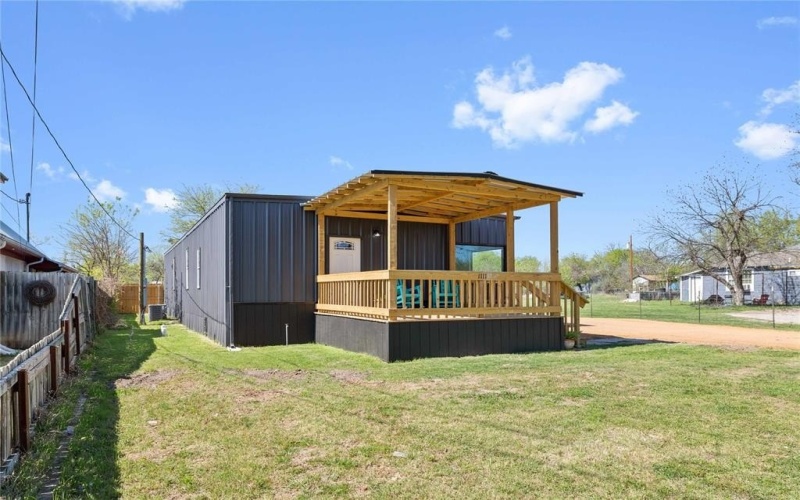 1111 Magnolia Street, Brownwood, TX 76801, 4 Habitaciones Habitaciones , ,2 BañosBaños,Residential,En Venta,1111 Magnolia Street,0,21220429