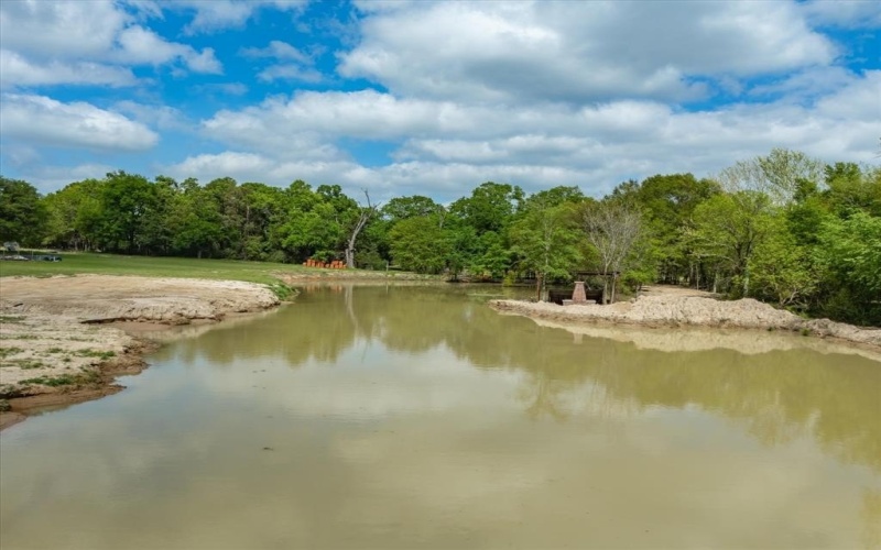 603 S Houston Street, Edgewood, TX 75117, 9 Habitaciones Habitaciones , ,3 BañosBaños,Residential,En Venta,603 S Houston Street,0,21221887