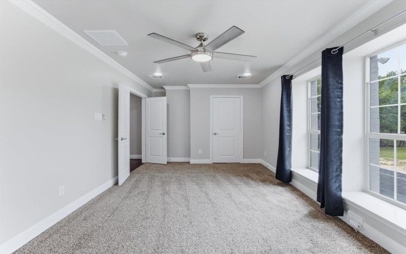 603 S Houston Street, Edgewood, TX 75117, 9 Habitaciones Habitaciones , ,3 BañosBaños,Residential,En Venta,603 S Houston Street,0,21221887