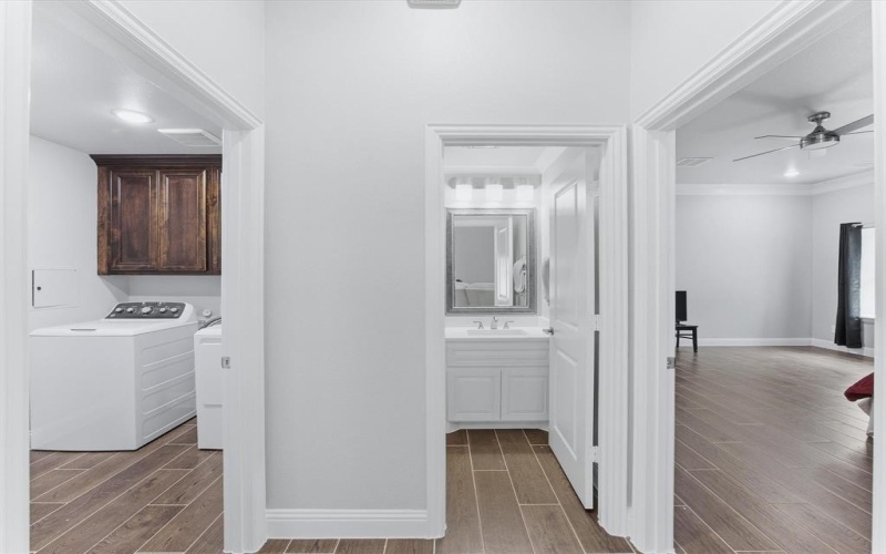 603 S Houston Street, Edgewood, TX 75117, 9 Habitaciones Habitaciones , ,3 BañosBaños,Residential,En Venta,603 S Houston Street,0,21221887